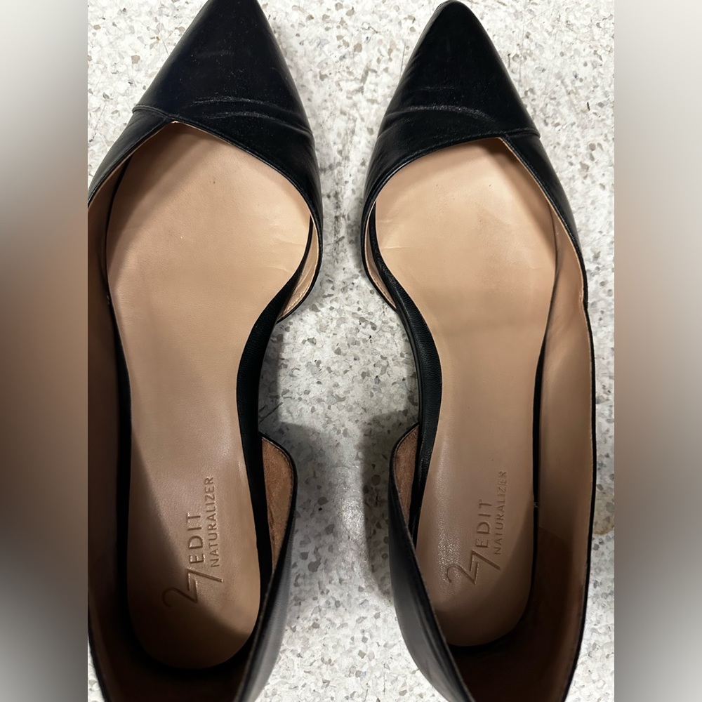 27 Edit Naturalizer, ships in original box